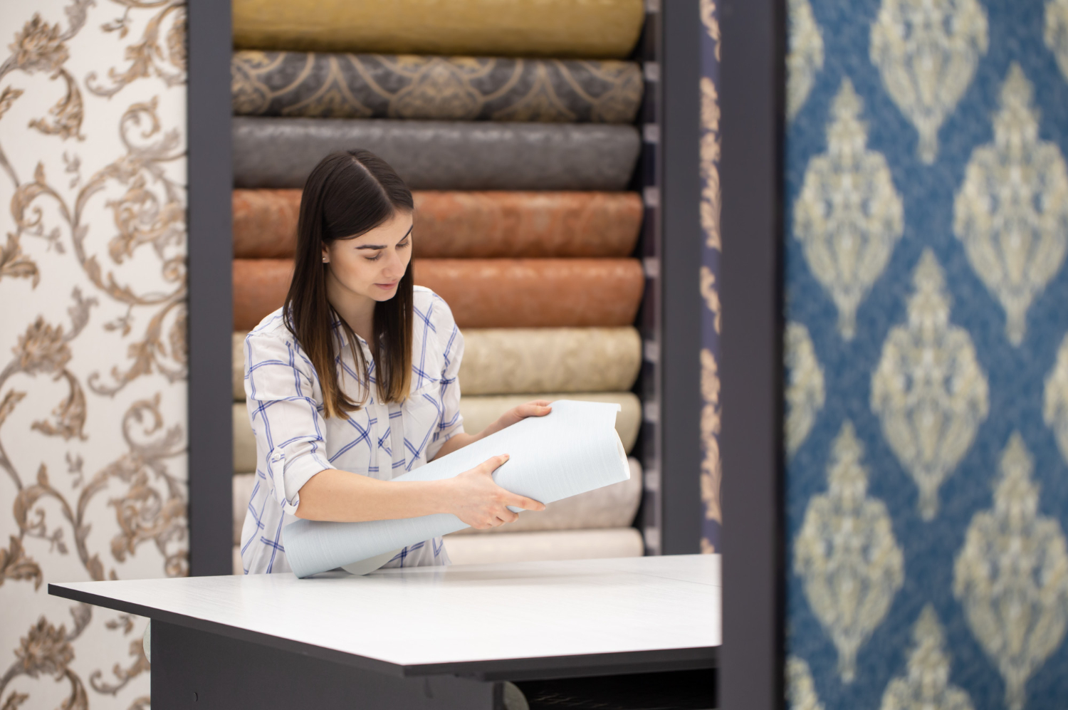 Wallpaper design consultation